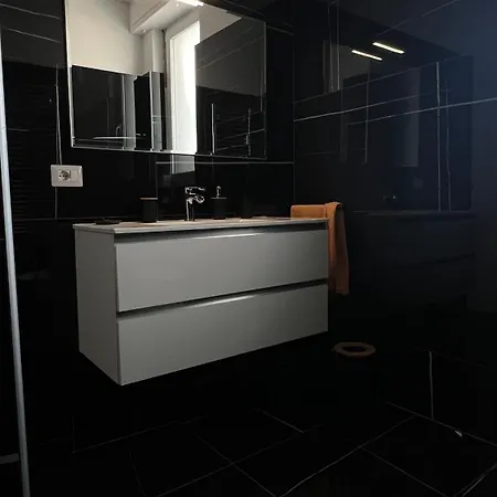 Luxury House Daire *